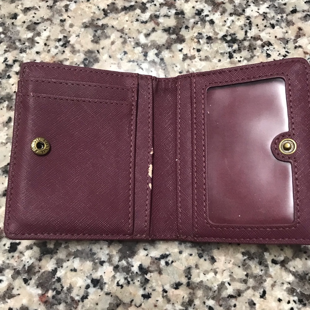 Red Fossil Rfid Wallet - image 1